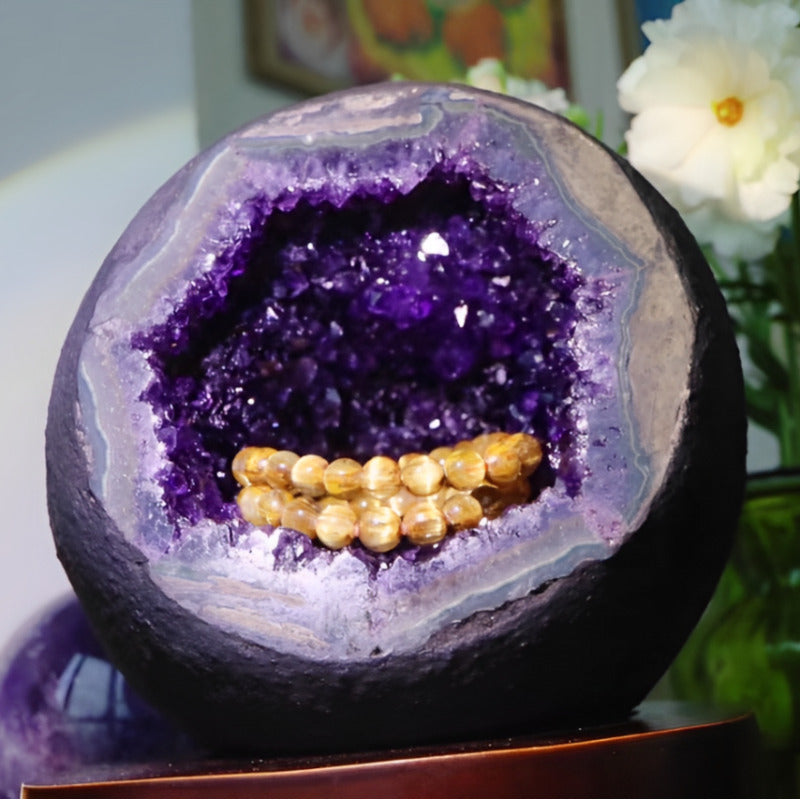 Why Do People Use Amethyst Cave Treasure Bowls to Hold Crystal Jewelry?