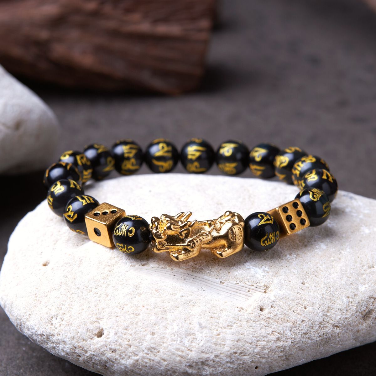 Why Pixiu Bracelets Feature Obsidian Crystal?