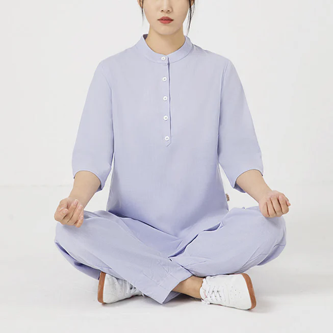 How to Balance Elegance and Practicality While Selecting Clothing for ...
