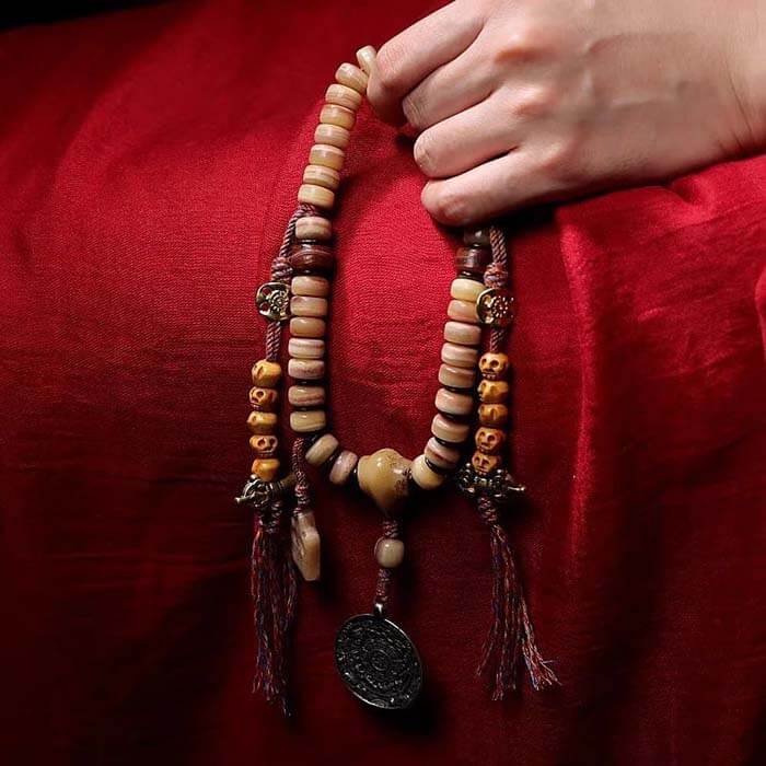 how to use buddhist prayer beads for meditation