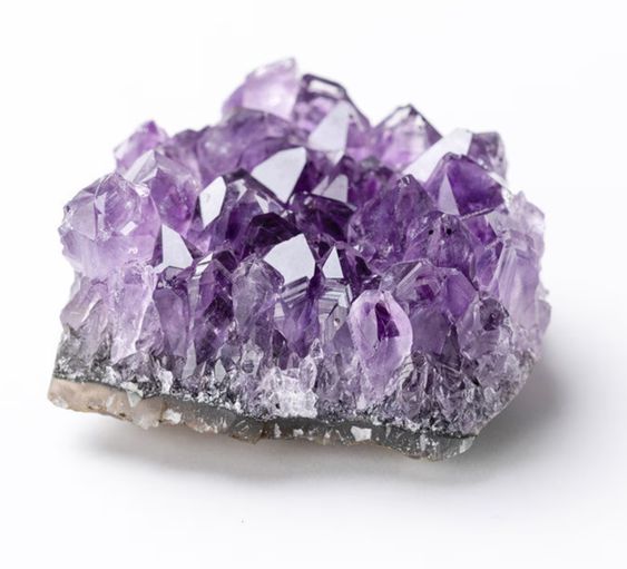 Explore the Healing Properties of Amethyst Crystal