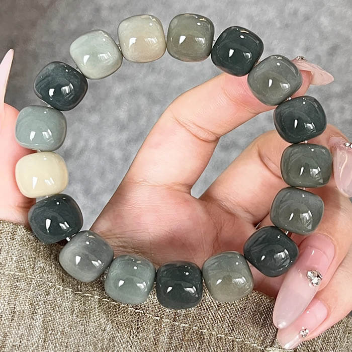 The Meaning and Significance of Bodhi Bracelets