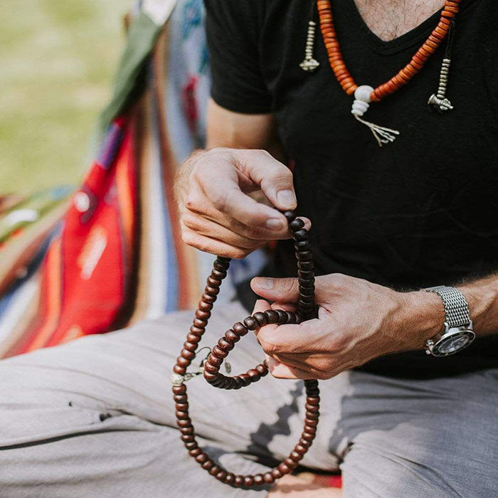 the rich diversity of tibetan bracelets