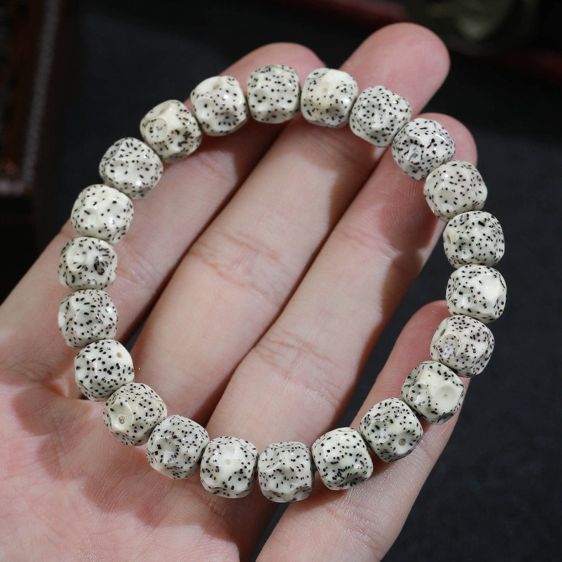 Hainan Natural Wuxiang Star Moon Bodhi Bracelet