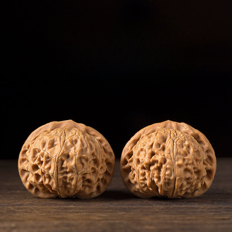 Premium “Lion Head” Chinese Wenwan Walnut Pair for Stress Relief and Hand Therapy