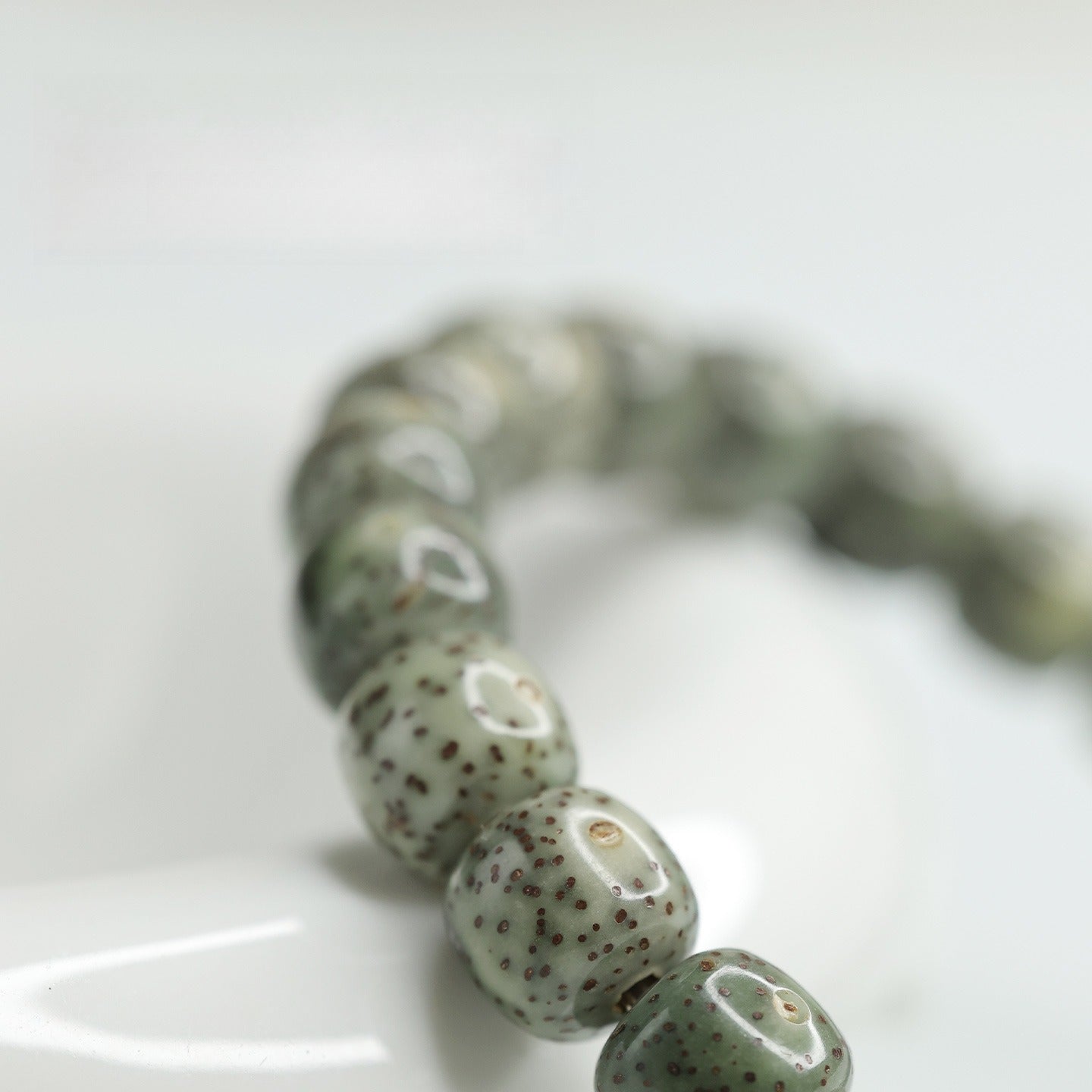 Hainan Stone-Jade Green Skin Star Moon Bodhi Bracelet