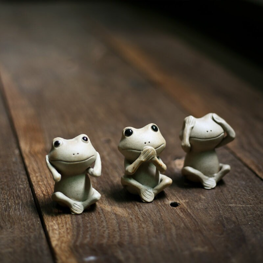 Zen-Inspired Frogs Incense Stick Holder