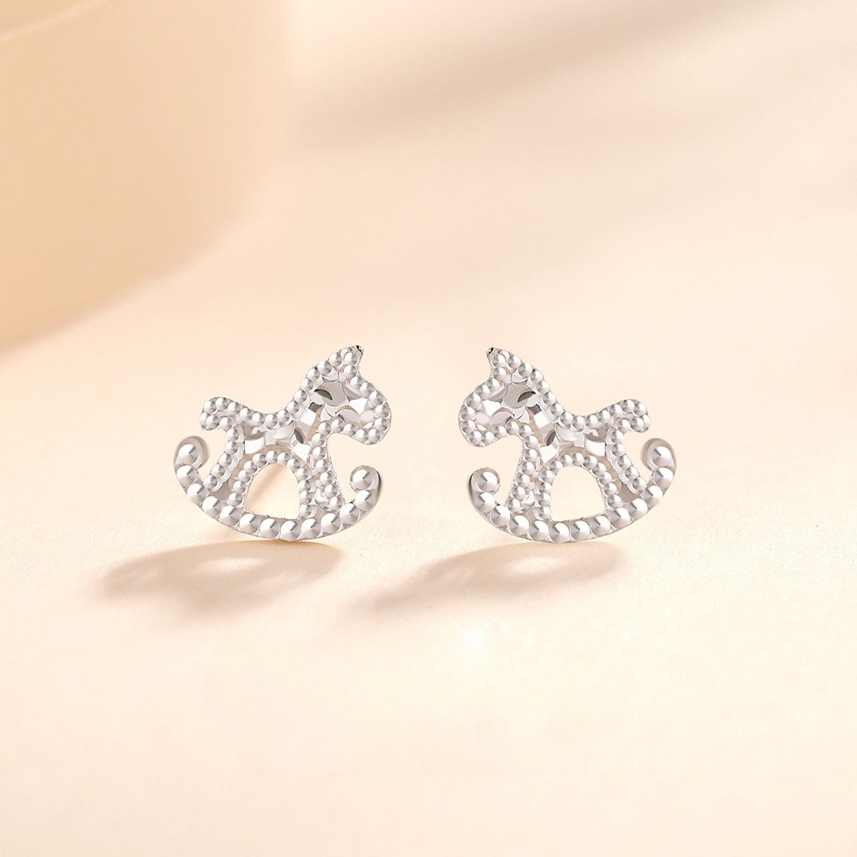 Women’s S925 Sterling Silver Ice-Textured Wood Horse Stud Earrings