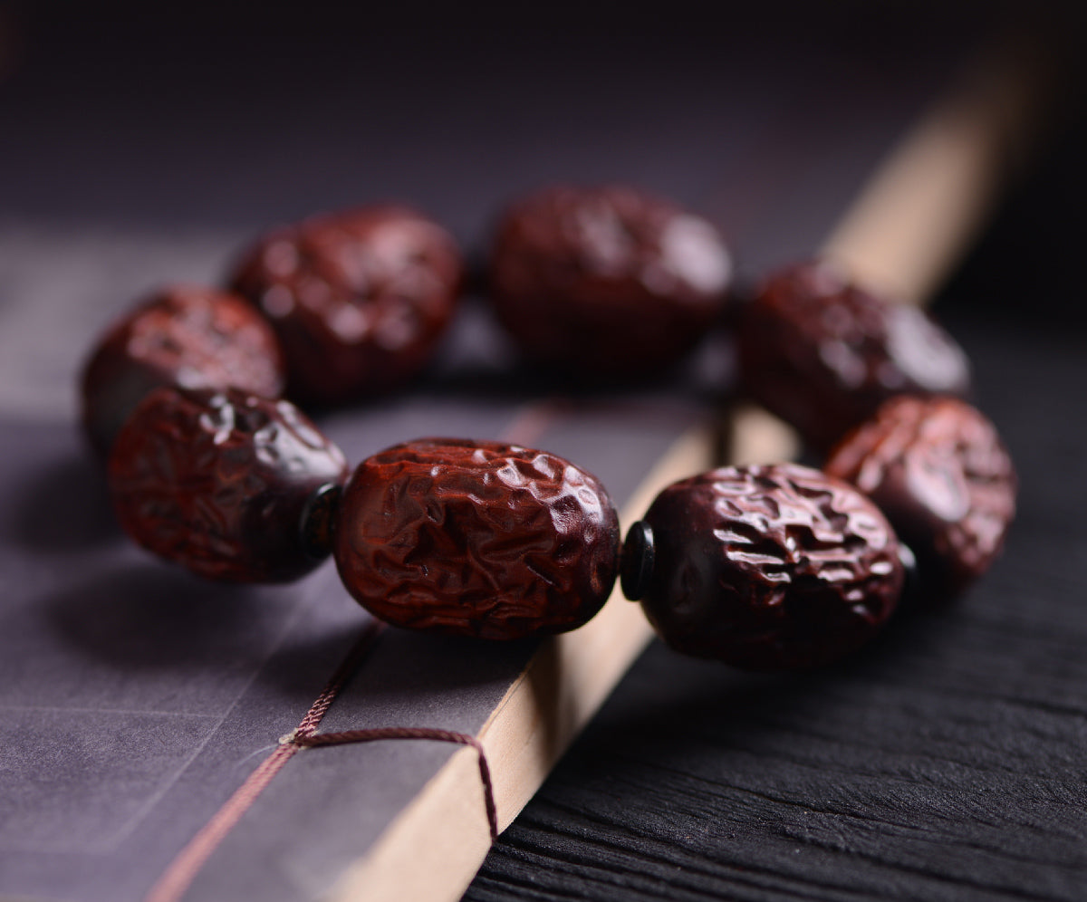 Handmade Red Sandalwood Carved Red Date Beads Bracelet