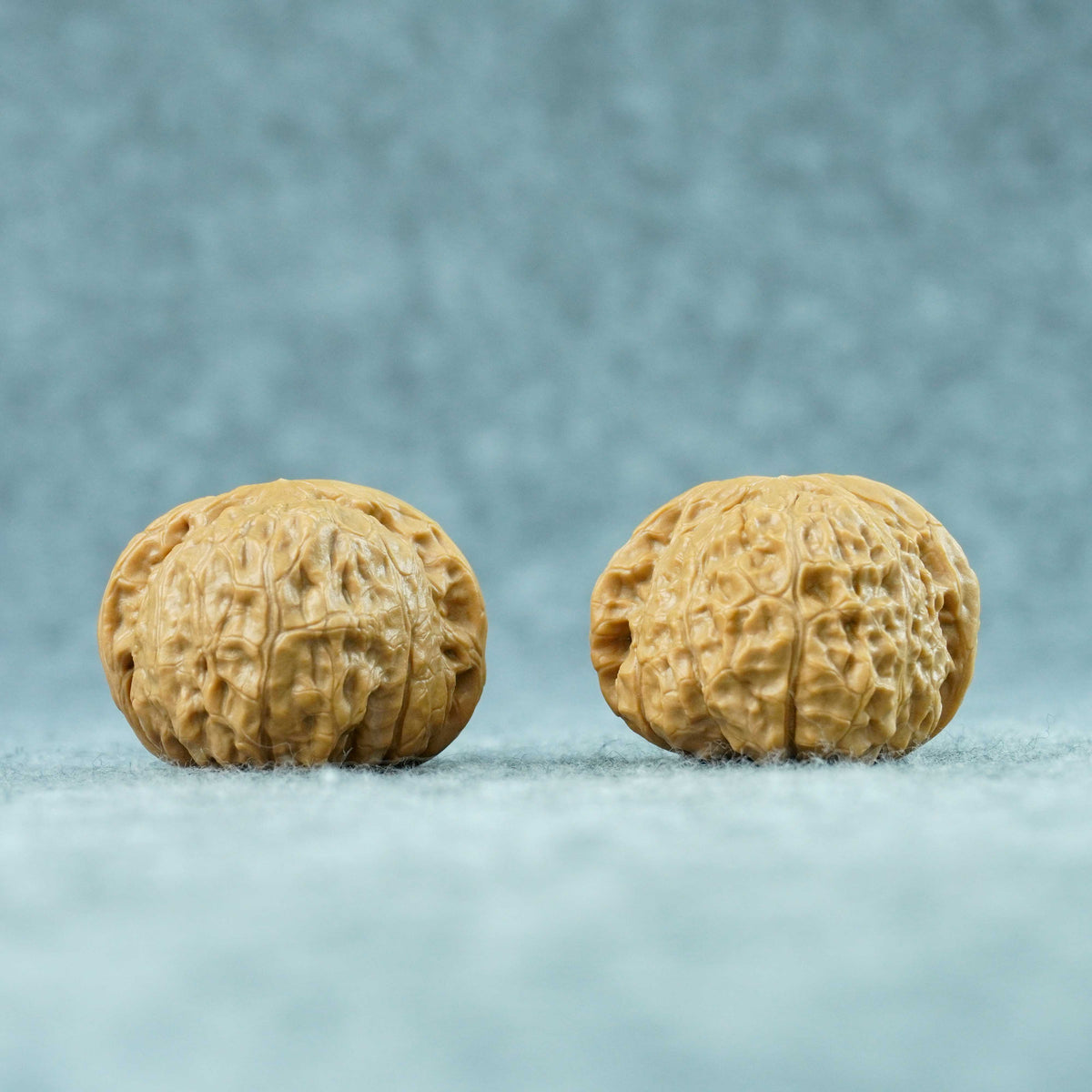 43mm Pumpkin-Form Lion Head Walnut Pair (Nangua Dun) | One-of-a-Kind Matched Pair | 101401