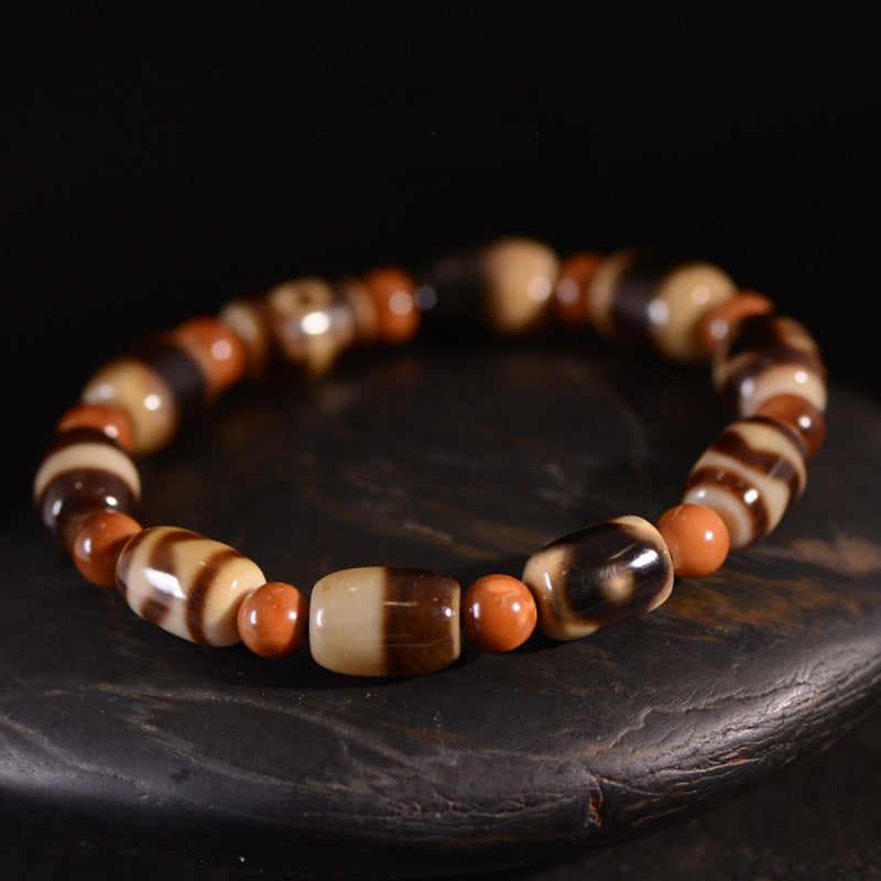 Agate Dzi Bead Bracelet with Cook Round Beads