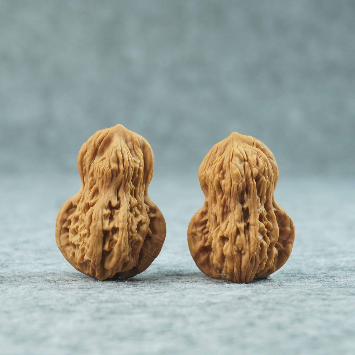 30mm Gourd-Shaped Wheat Spike Tiger Head Walnuts | One-of-a-Kind Pair |070102