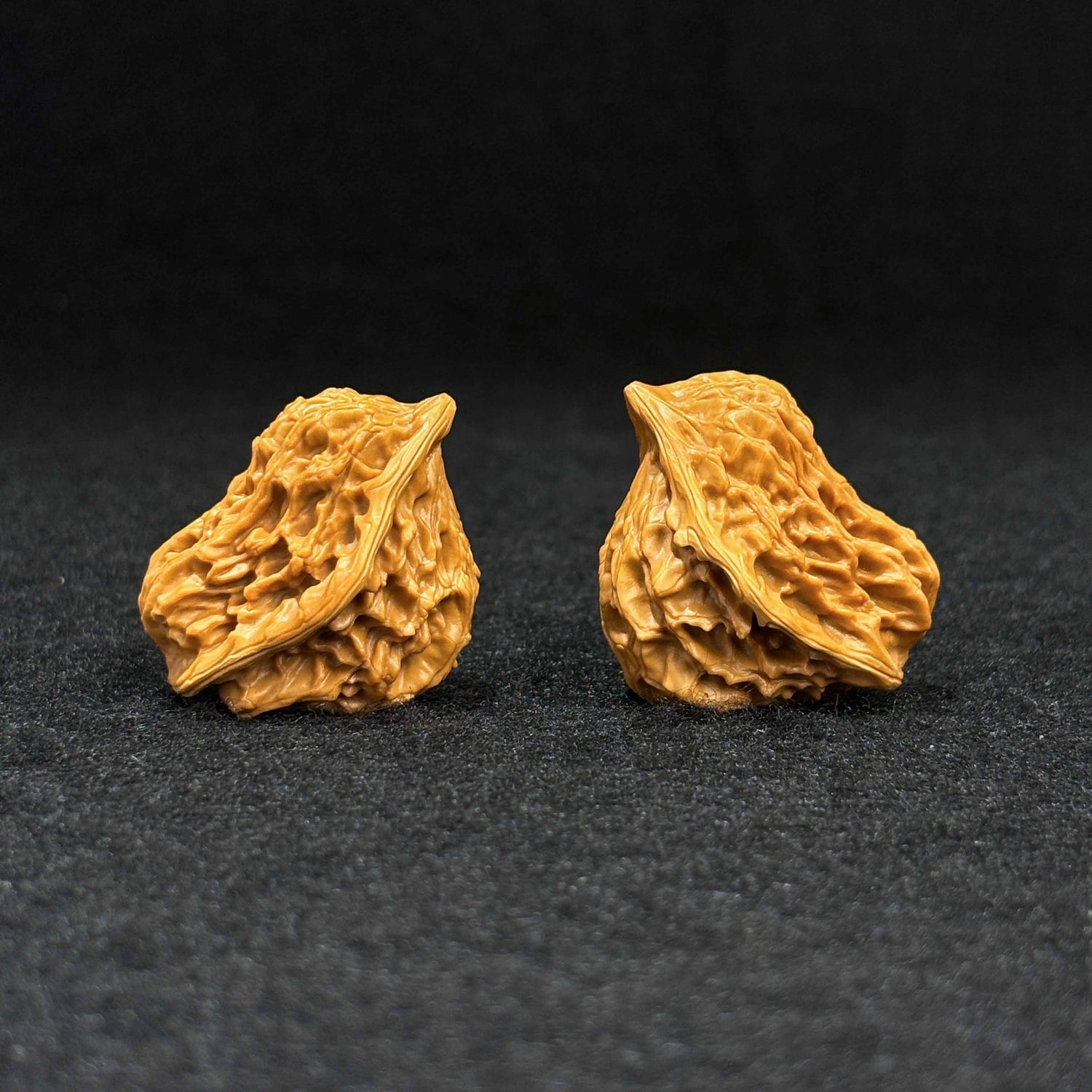 Panshan Bird-Shaped Hand-Twirl Walnut | One-of-a-Kind Listing
