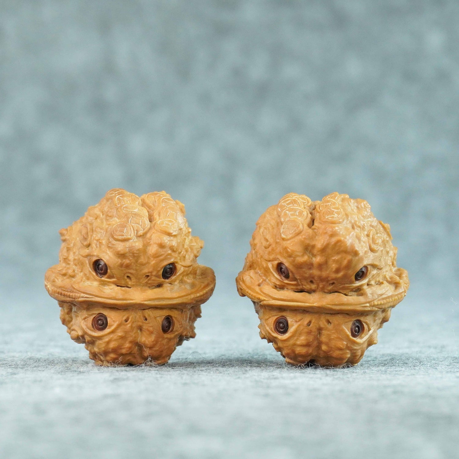 39mm Double-Sided Hand-Carved Toad Head Walnut | Four Fortune Toads | One-of-a-Kind Collector Pair | 071106
