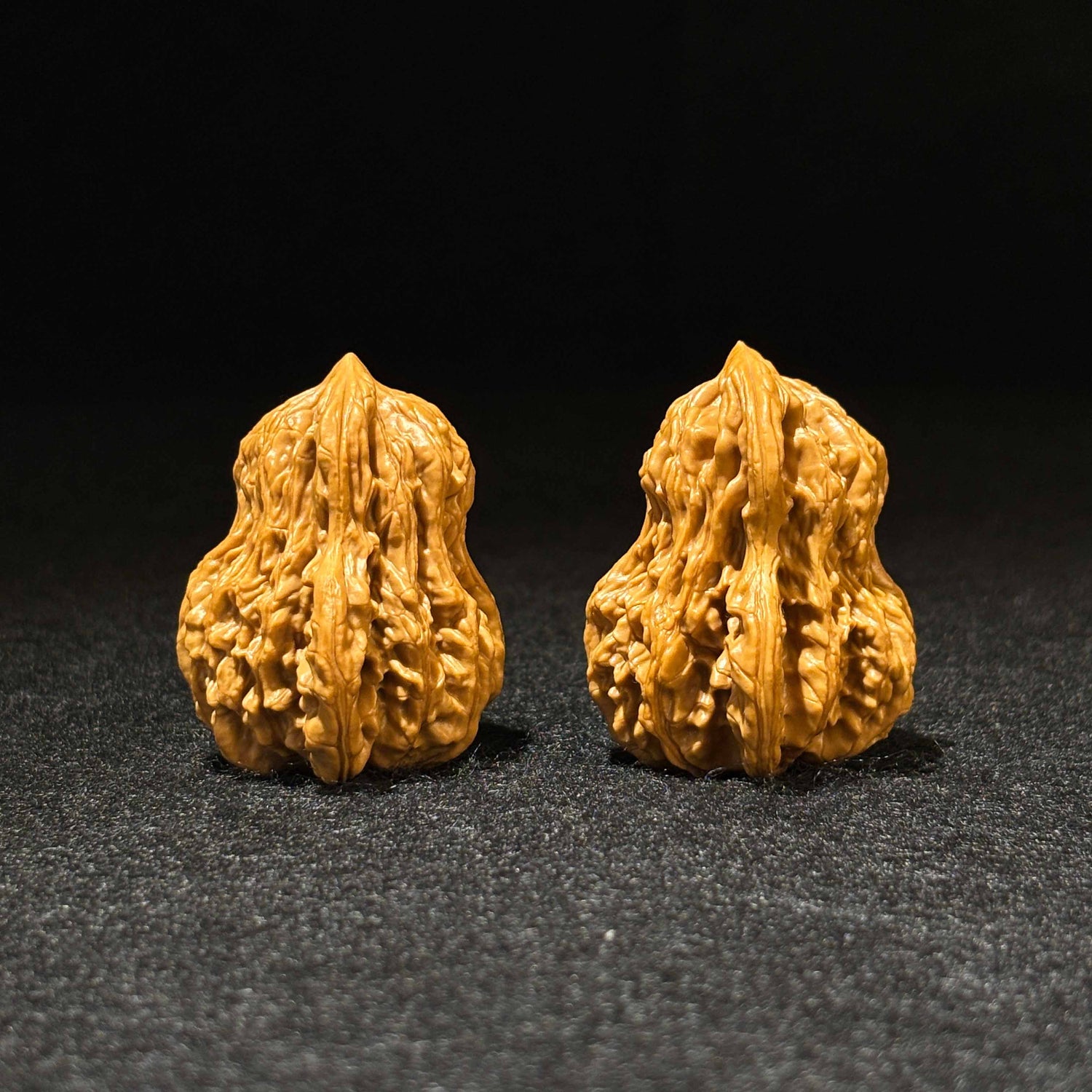 One-of-a-Kind Gourd-Shaped Wheat Spike Tiger Head Walnut Pair