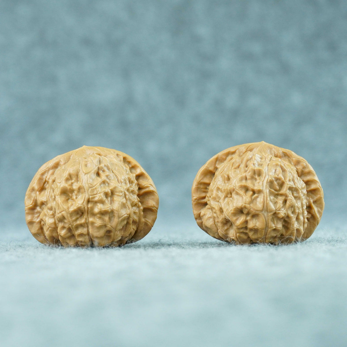 45mm Pumpkin-Form Lion Head Walnut Pair (Nangua Dun) | One-of-a-Kind Matched Pair | 101406