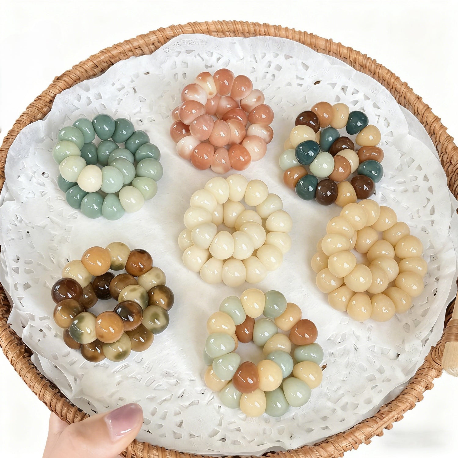 14mm Fresh-Palette Garlic-Clove Bodhi Bead Bracelet