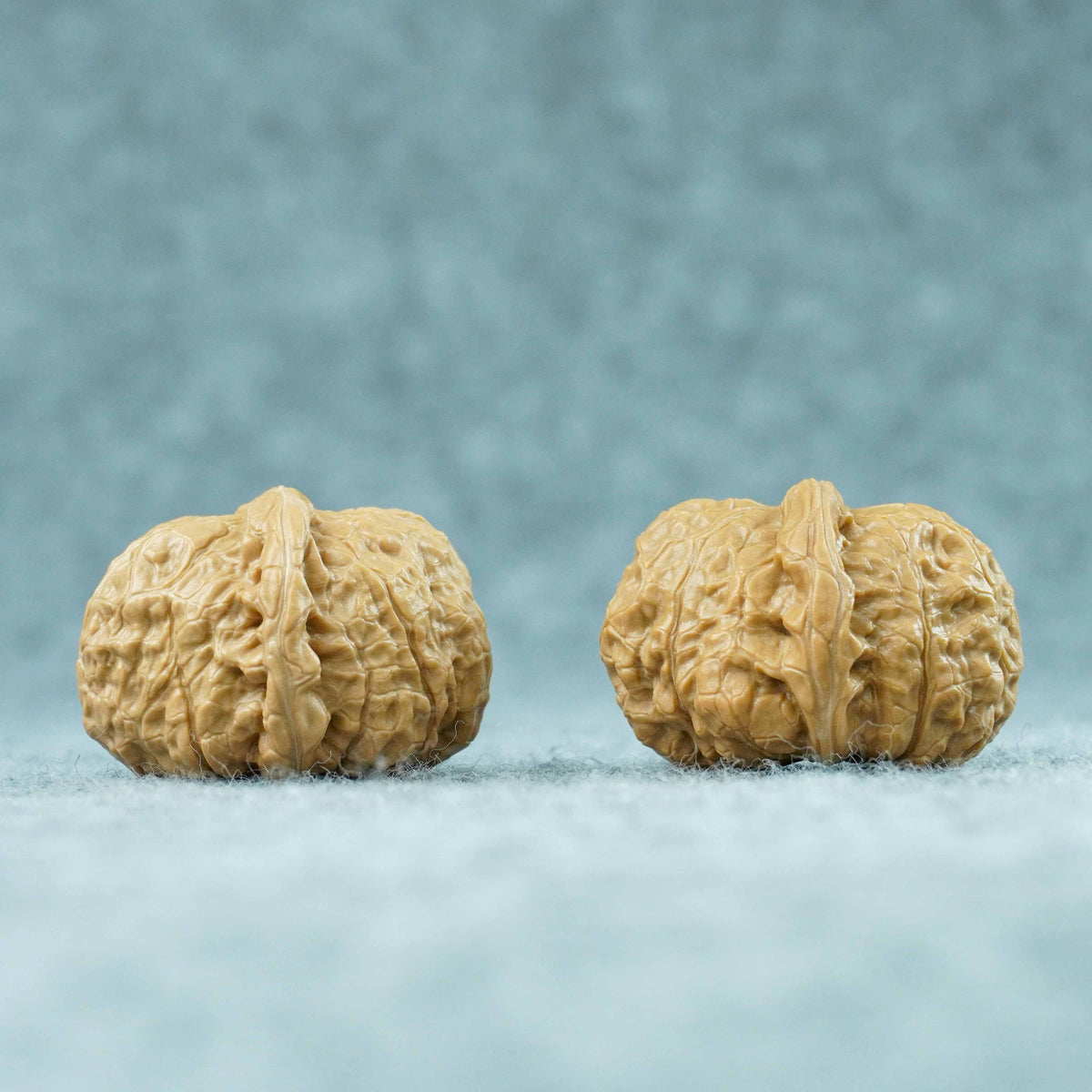 41mm Pumpkin-Form Lion Head Walnut Pair (Nangua Dun) | One-of-a-Kind Matched Pair | 101403