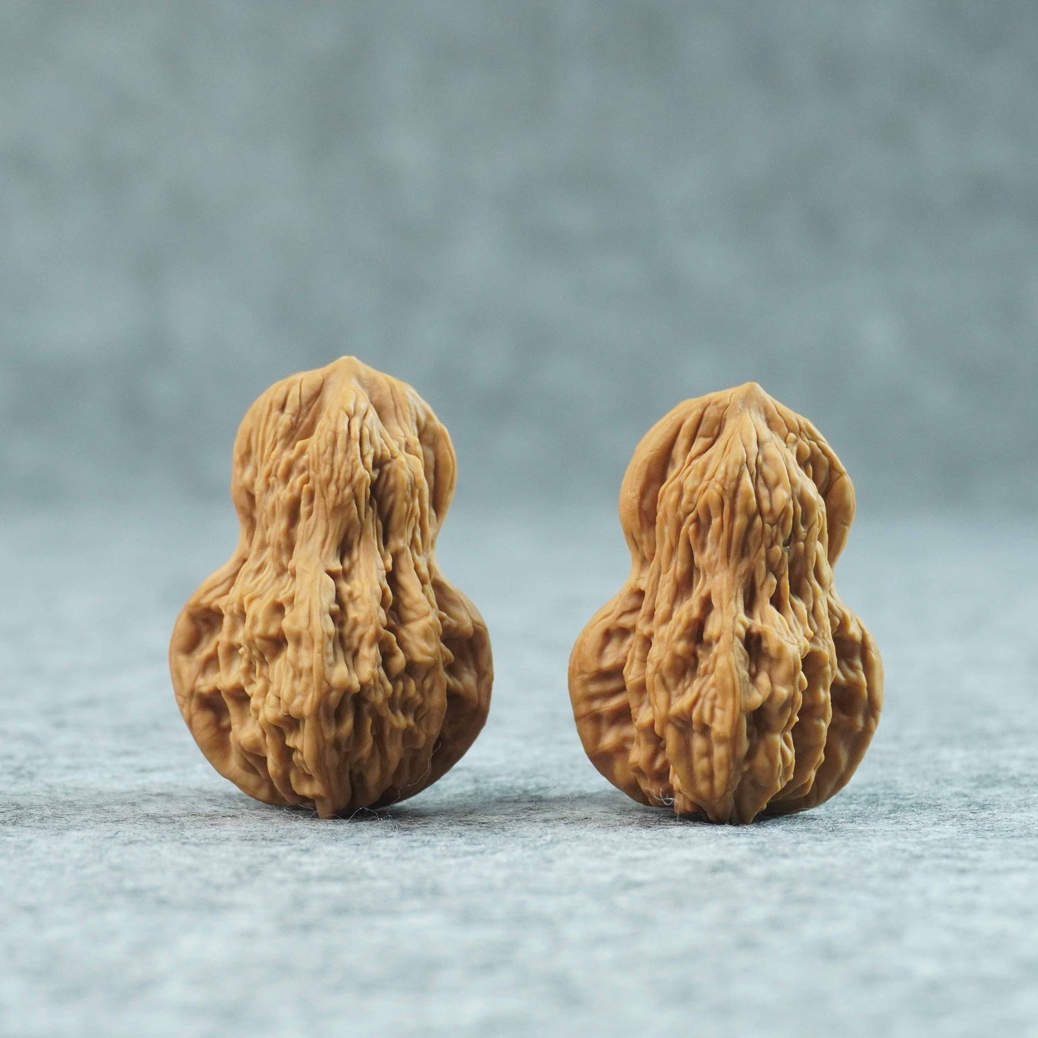 30mm Gourd-Shaped Wheat Spike Tiger Head Walnuts | One-of-a-Kind Pair |070102