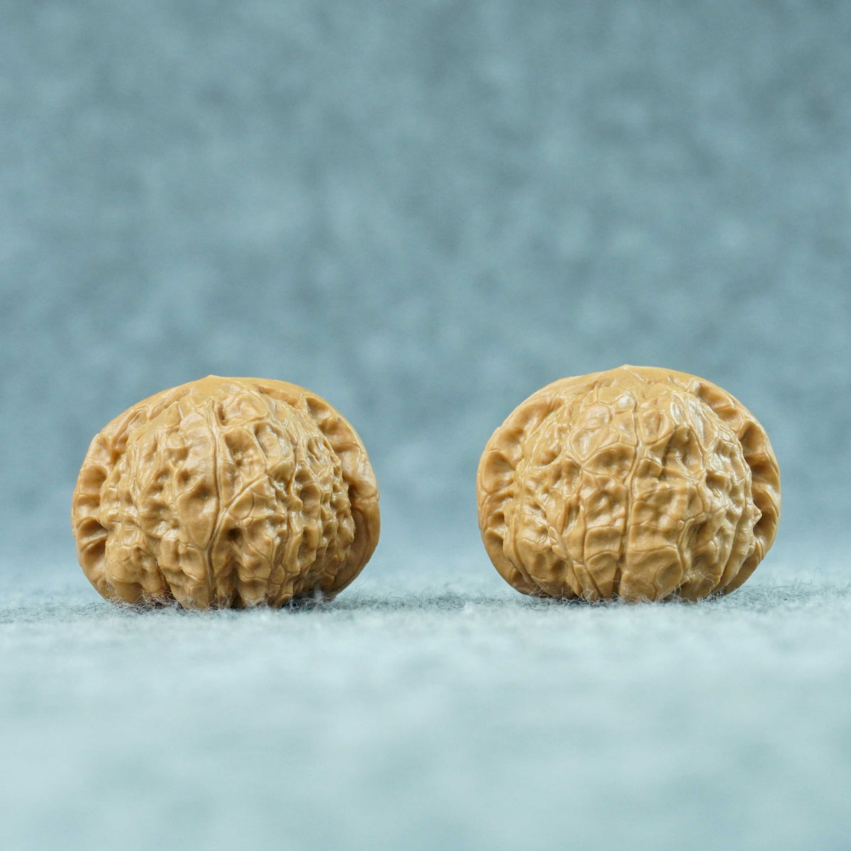 41mm Pumpkin-Form Lion Head Walnut Pair (Nangua Dun) | One-of-a-Kind Matched Pair | 101402