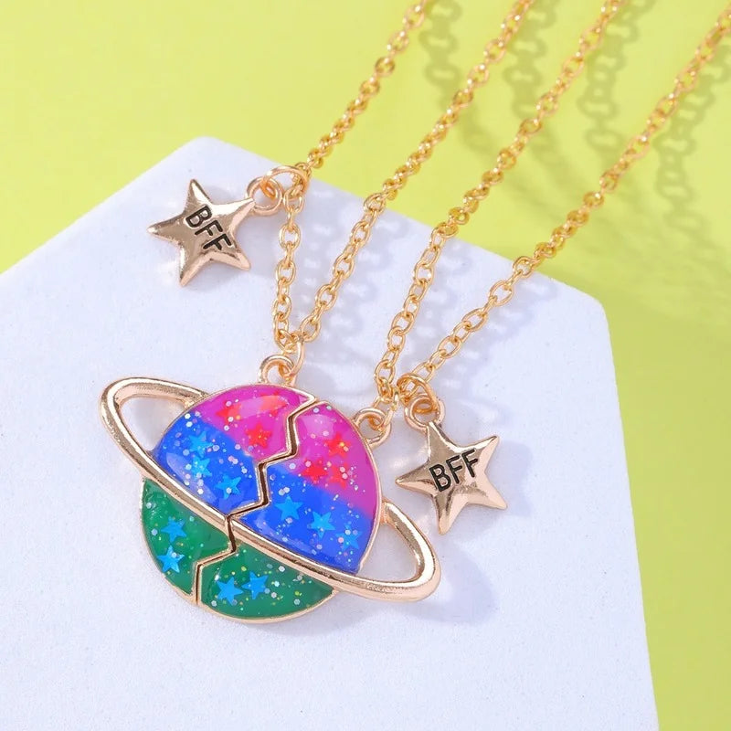 2Pcs/Set Saturn Star Pendant BFF Necklace for Girls