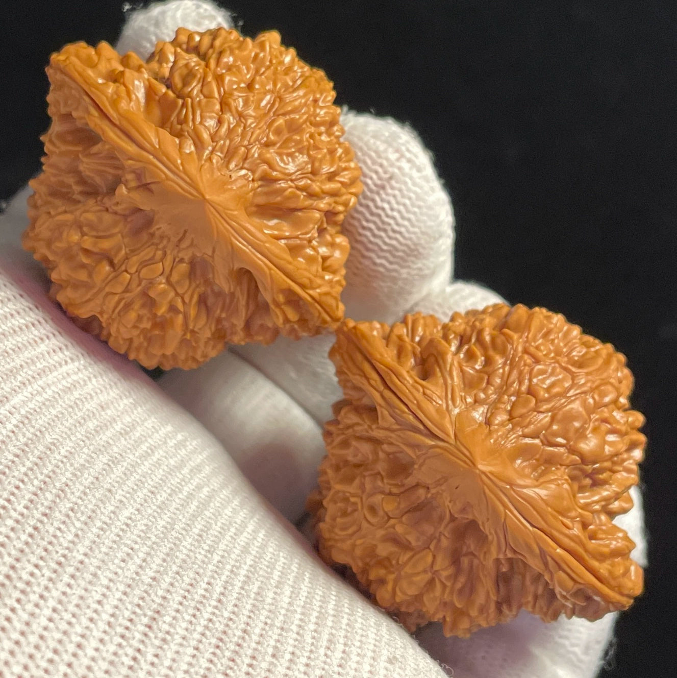 Starry Sky Lion Head Walnuts