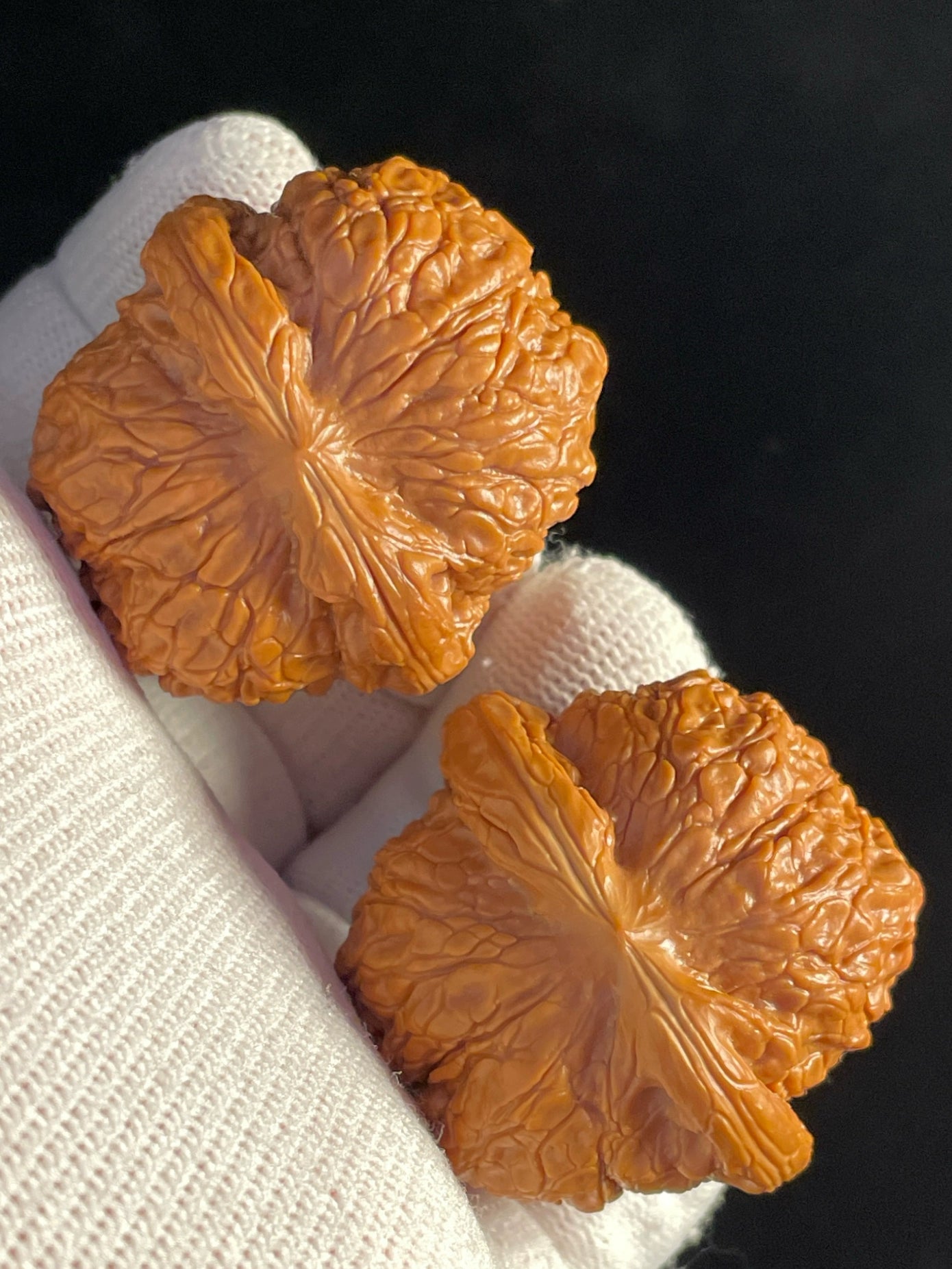 Red Qilin Walnuts