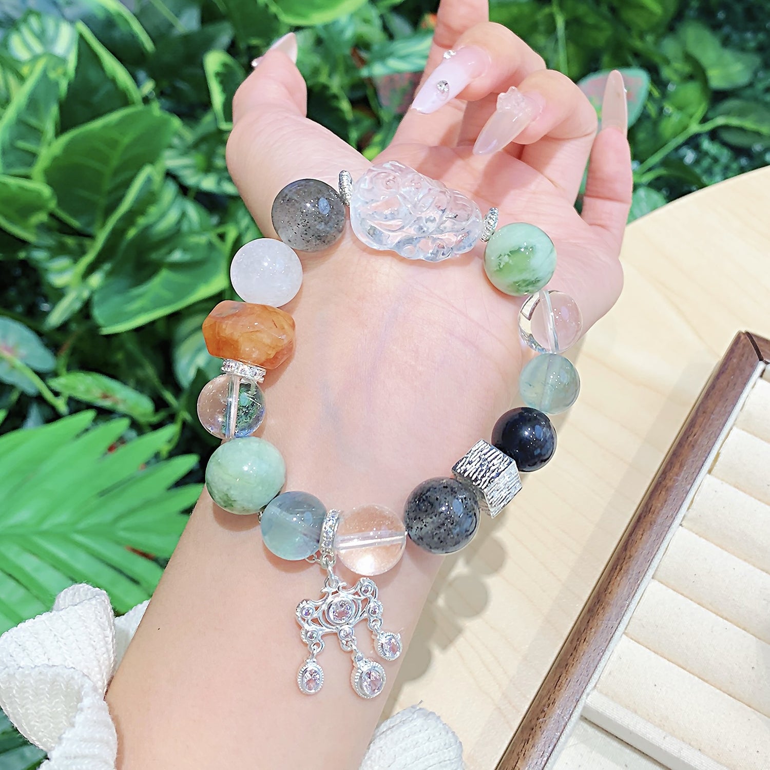Custom Natural Xiuyan Jade Beaded Bracelet with White Crystal