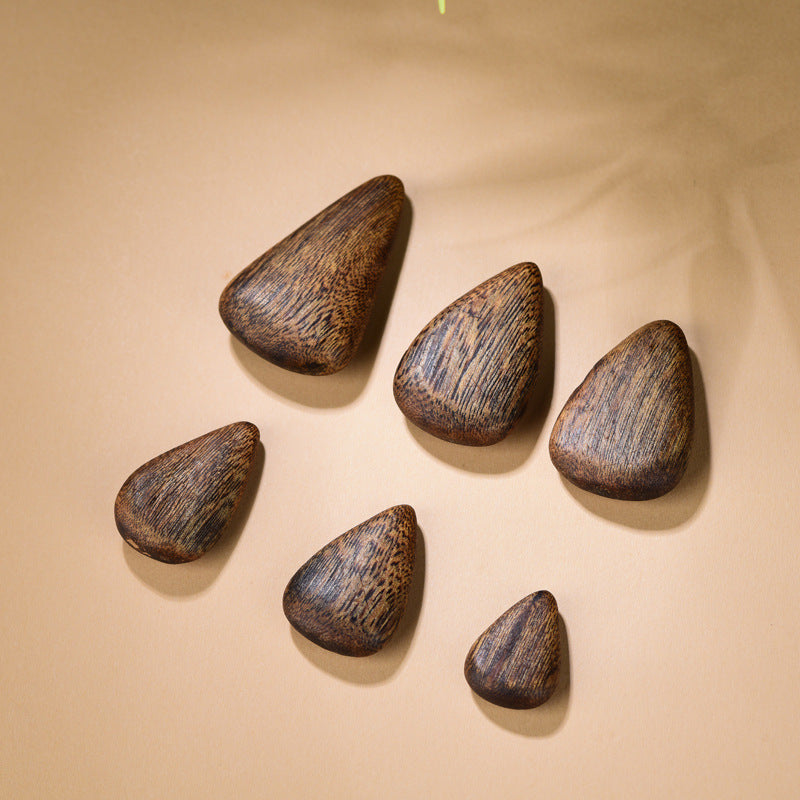 Natural Qi Nan Agarwood Teardrop Pendant for Men and Women