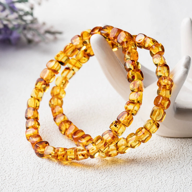 Natural Amber Blood Piebald Gradient Square Old-Style Bead Bracelet – Minimalist Unisex Handmade Jewelry