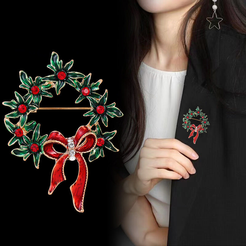 Christmas Bow Wreath Brooch Festive Rhinestone Brooch for Women