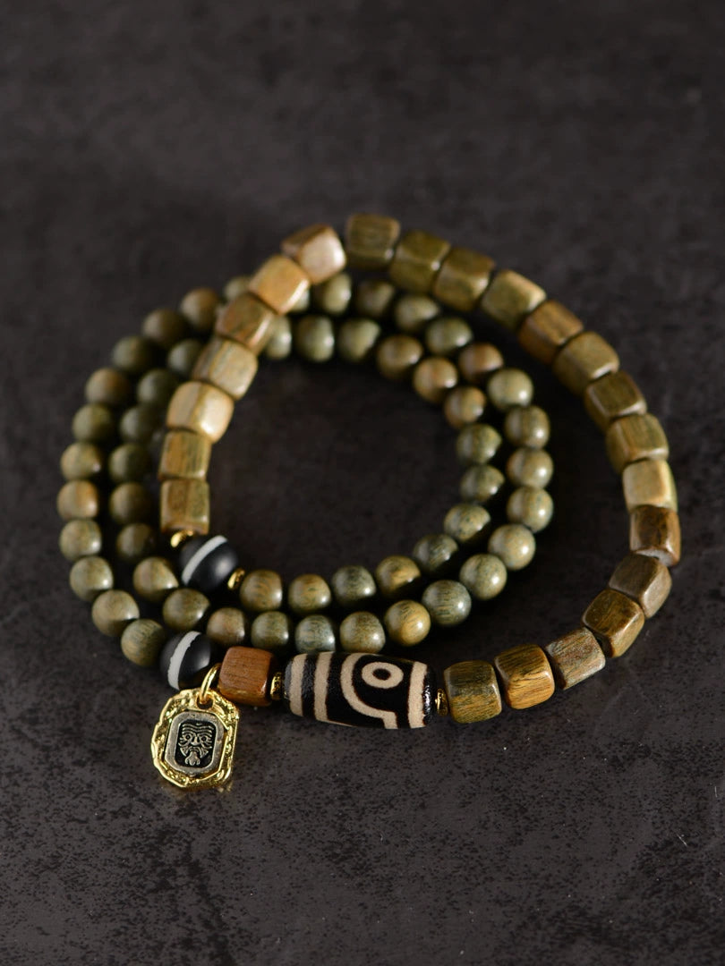 Green Sandalwood Agate Two Eyed Dzi Bead Bracelet