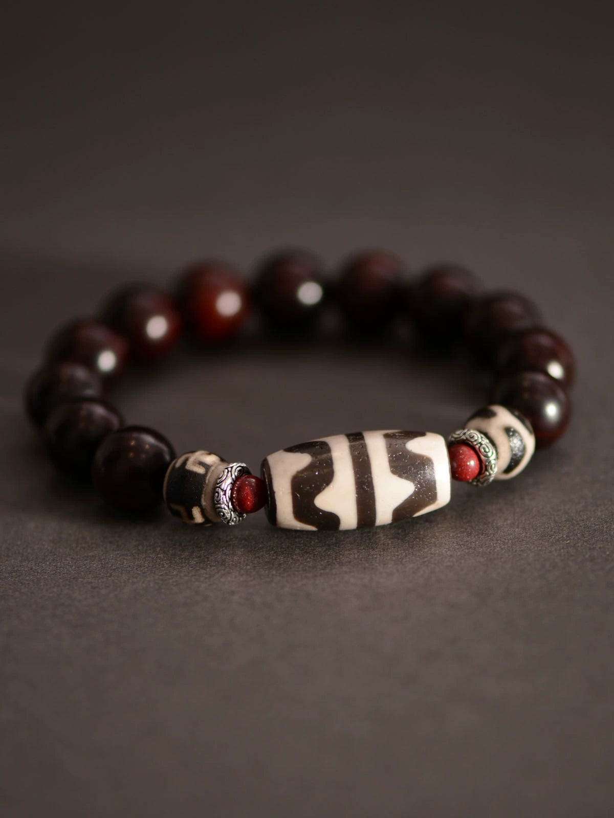 Small Leaf Red Sandalwood Beads Dzi Beads Agate