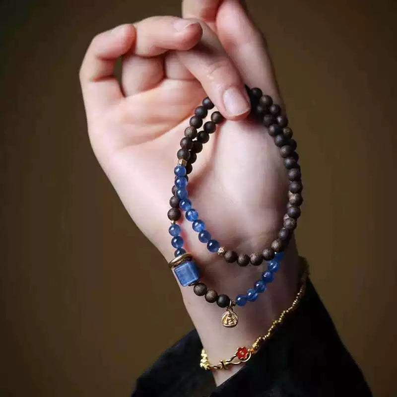 Natural Kyara Agarwood Micro Bead Bracelet with Blue Kyanite Crystal – Double Wrap (4mm Beads)