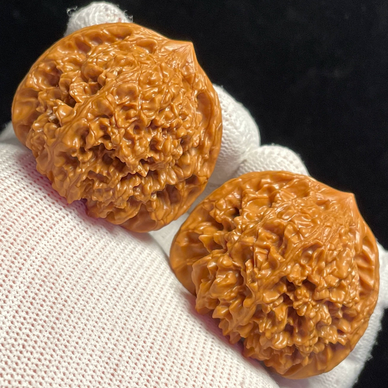 Starry Sky Lion Head Walnuts