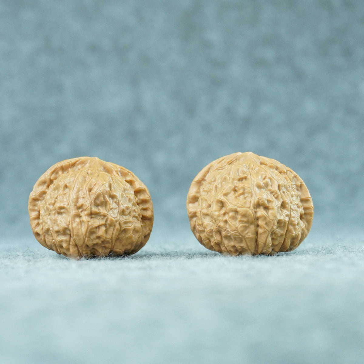 42mm Pumpkin-Form Lion Head Walnut Pair (Nangua Dun) | One-of-a-Kind Matched Pair |101409