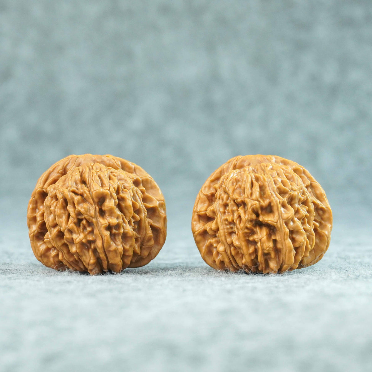 42.5mm Four-Tower Lion Head Walnut Pair | One-of-a-Kind Listing | 092401