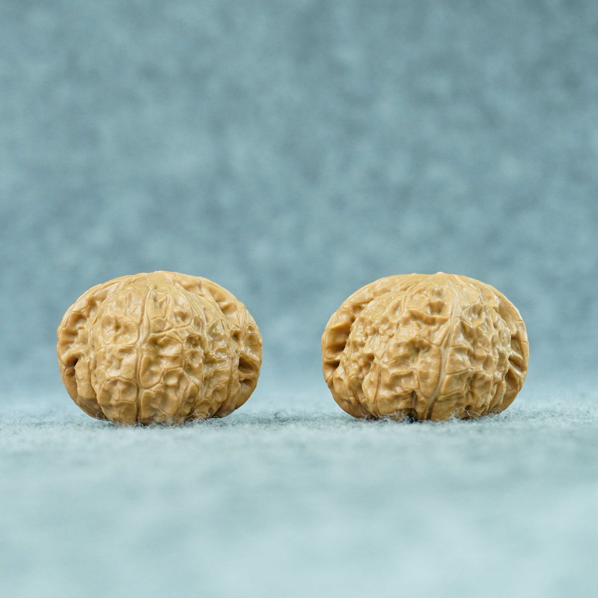 41.5mm Pumpkin-Form Lion Head Walnut Pair (Nangua Dun) | One-of-a-Kind Matched Pair | 101405