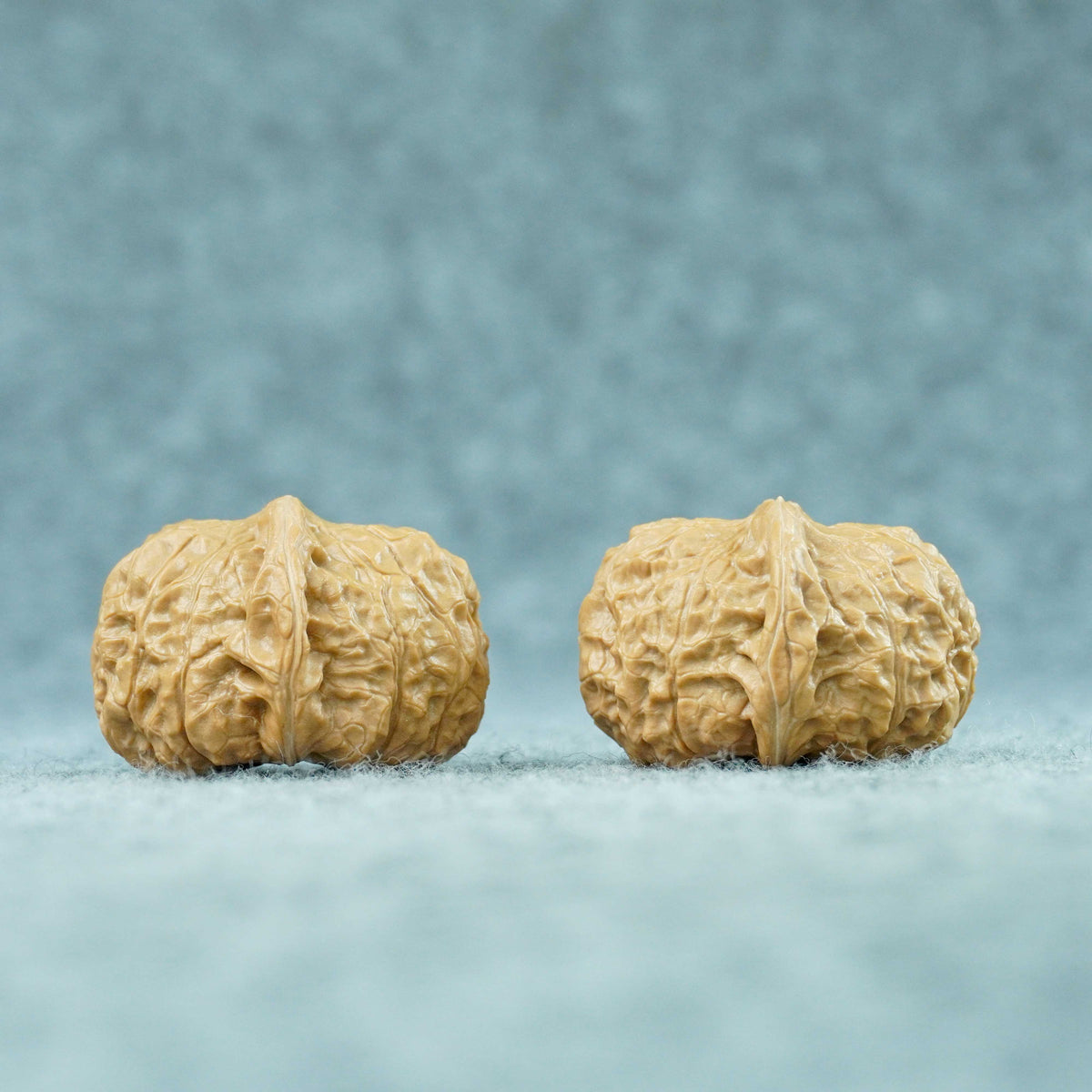 41.5mm Pumpkin-Form Lion Head Walnut Pair (Nangua Dun) | One-of-a-Kind Matched Pair | 101405