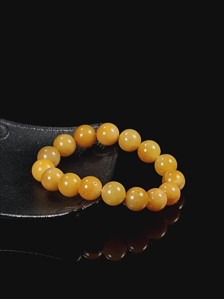 Natural Xinjiang Golden Silk Jade Bracelet – 13mm Round Beads, Light Brown Gemstone Hand-Strung Jewelry, Unisex